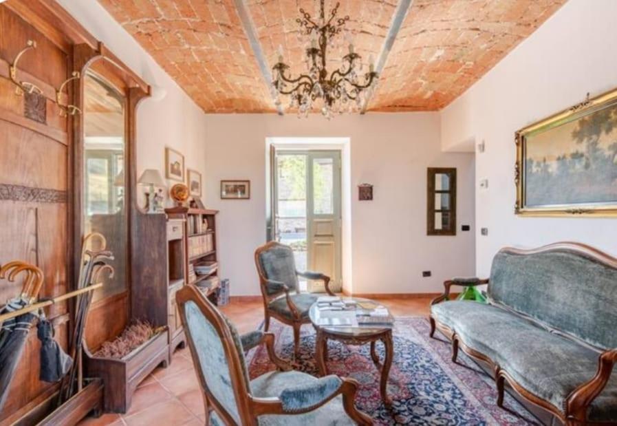 Villa Gallina Barbaresco Buitenkant foto